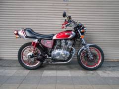 SUZUKIのGS400セミレストア車